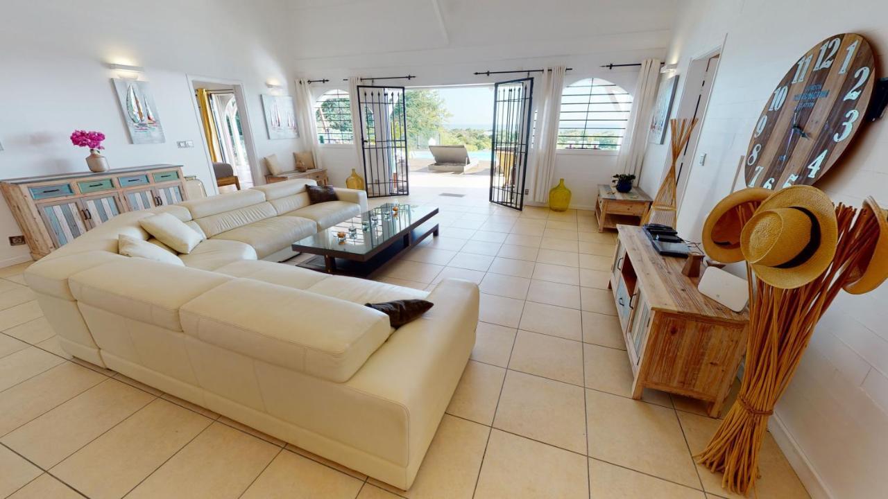 Villa Deluxe L'Hacienda Villa Vue Mer 180 Piscine Jacuzzi Proche Plage Marina Golf Pointe Des Chateaux Et Casino Jardin Clos Voyage Durable Сен-Франсуа Екстер'єр фото