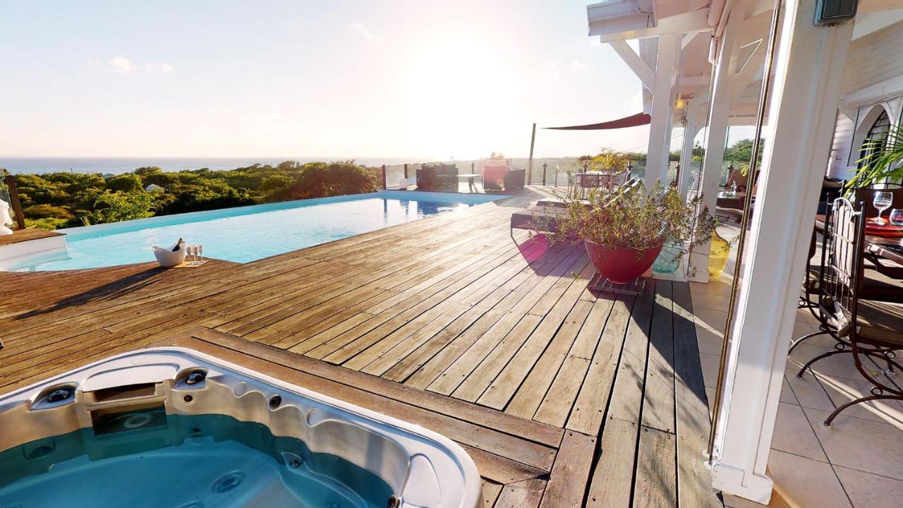 Villa Deluxe L'Hacienda Villa Vue Mer 180 Piscine Jacuzzi Proche Plage Marina Golf Pointe Des Chateaux Et Casino Jardin Clos Voyage Durable Сен-Франсуа Номер фото