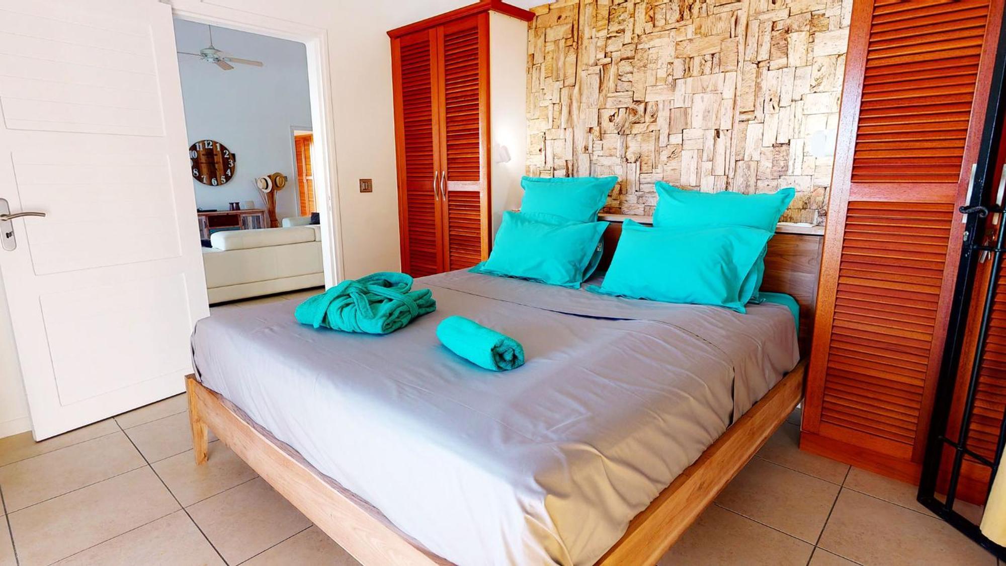 Villa Deluxe L'Hacienda Villa Vue Mer 180 Piscine Jacuzzi Proche Plage Marina Golf Pointe Des Chateaux Et Casino Jardin Clos Voyage Durable Сен-Франсуа Номер фото
